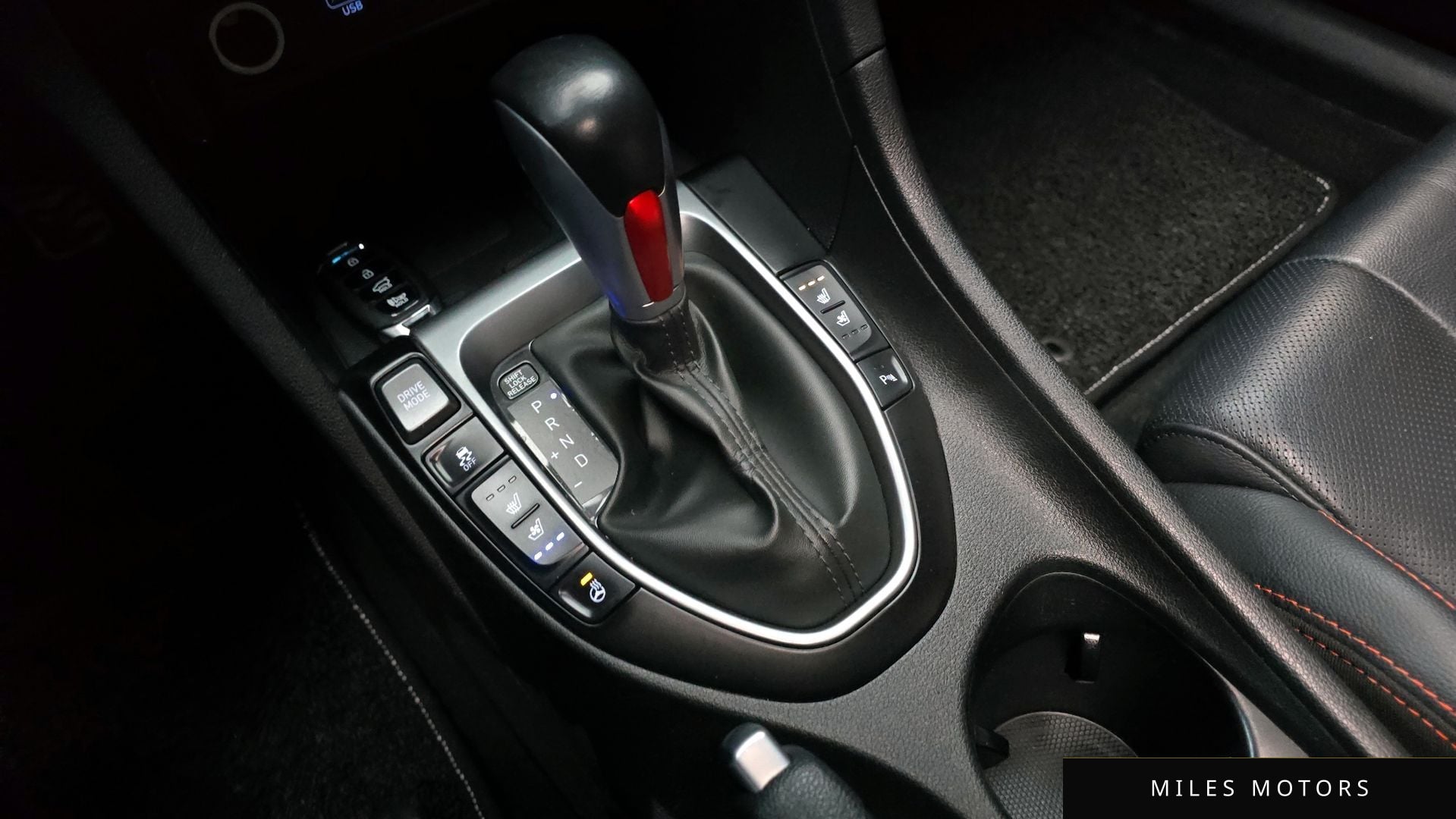 Hyundai Veloster 2018 — миниатюра 9