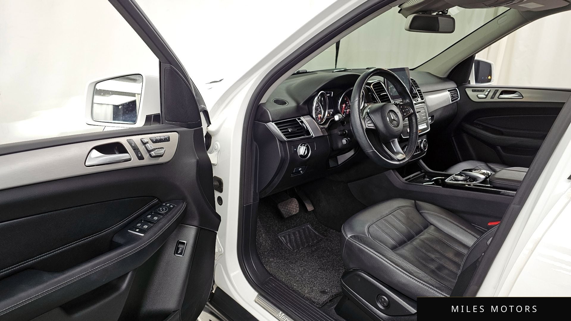Mercedes-Benz GLE-Class W166 2018 — миниатюра 10