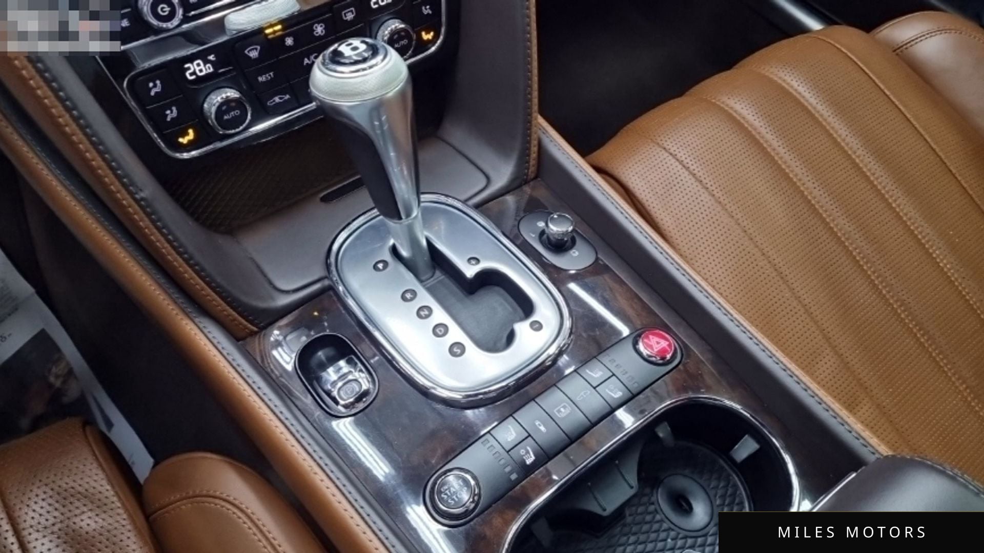 Bentley Flying Spur 2014 — миниатюра 9