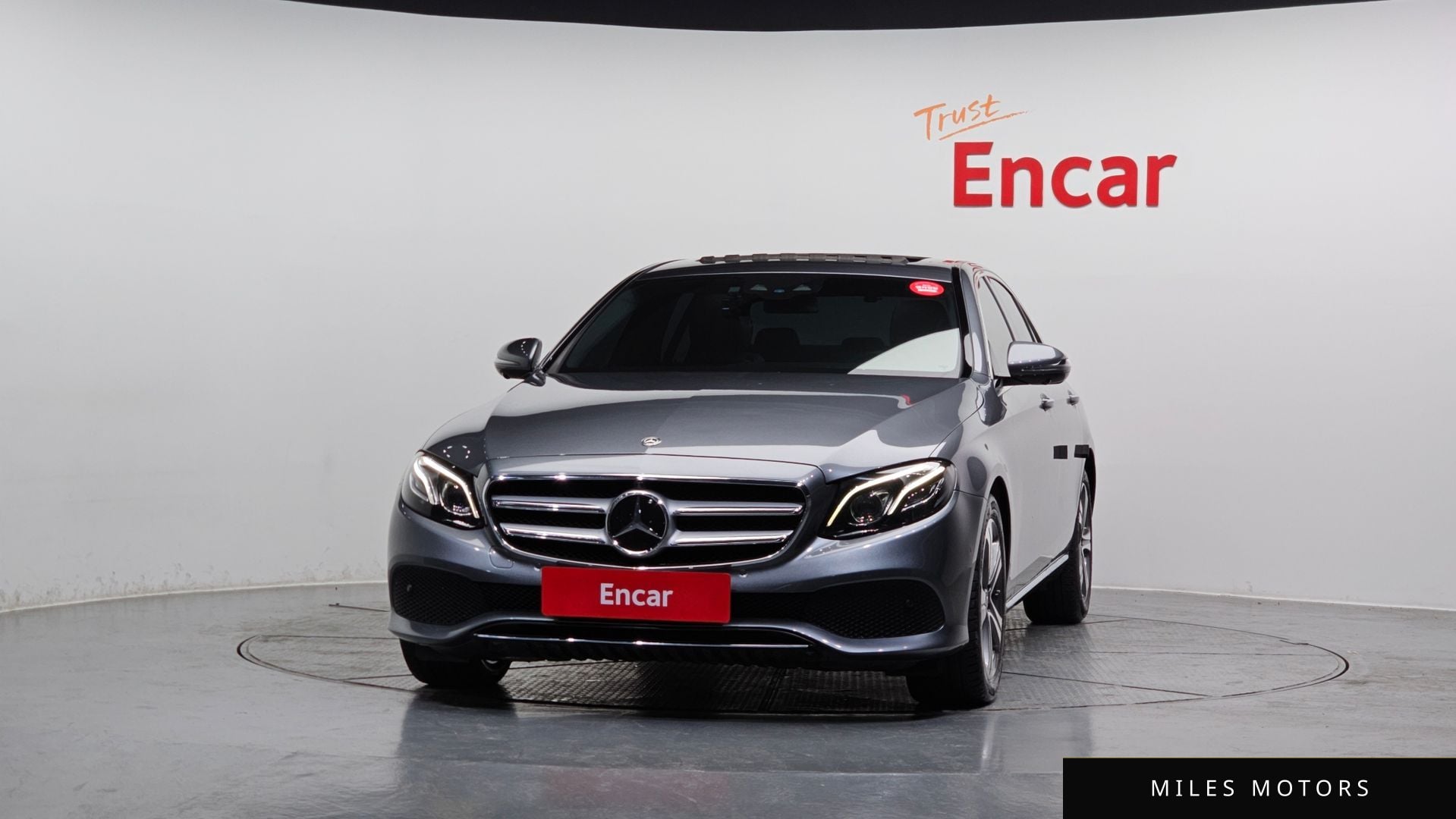 Mercedes-Benz E-Class W213 2017 — миниатюра 3