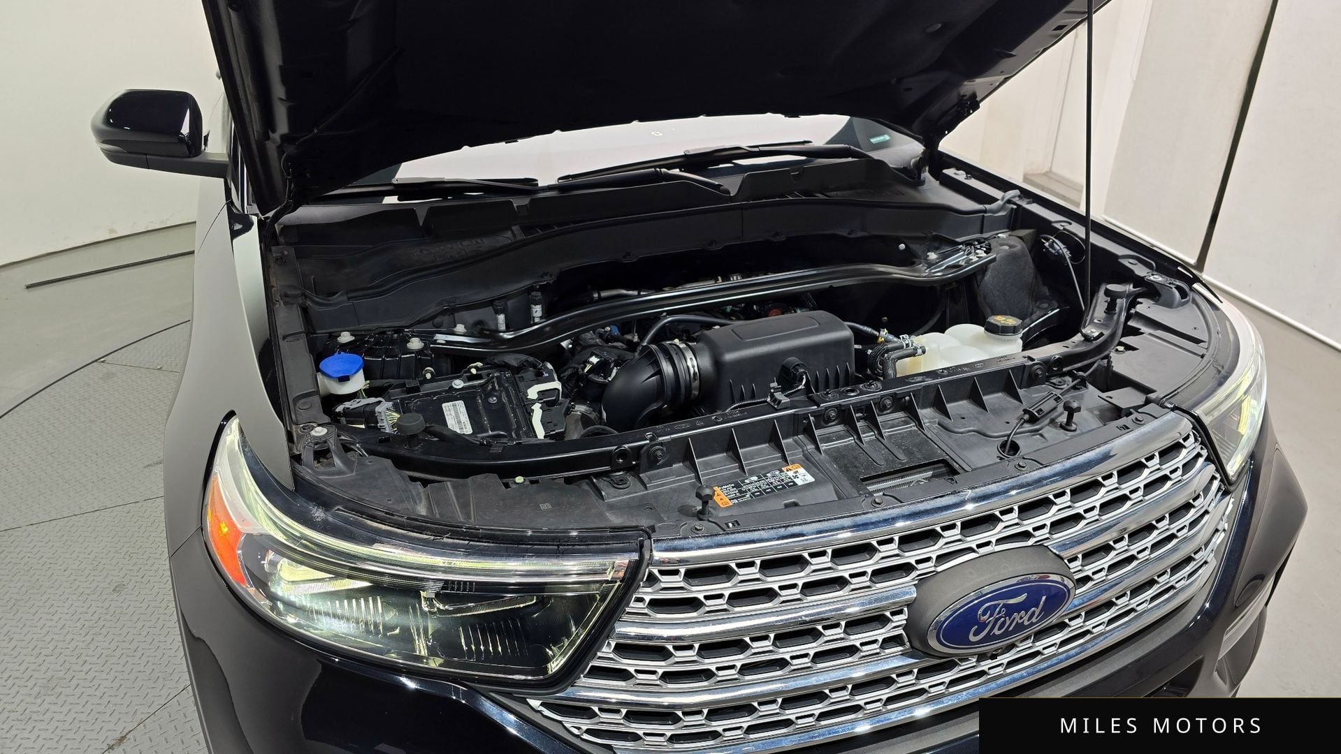 Ford Explorer 2021 — миниатюра 6