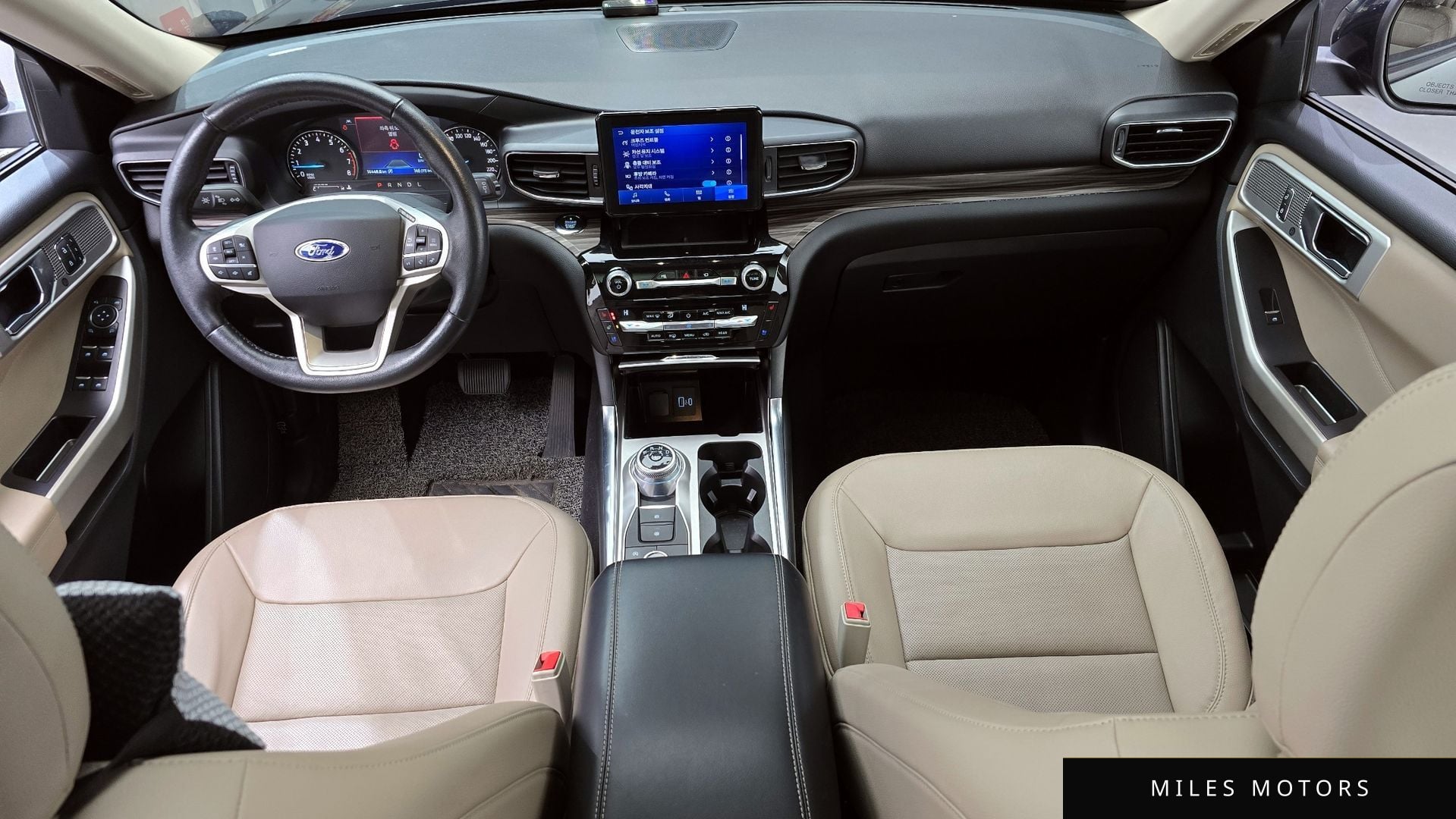 Ford Explorer 2021 — миниатюра 7