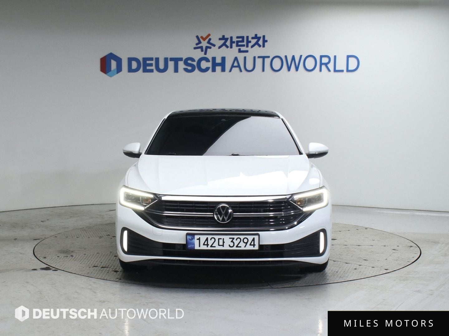 Volkswagen Jetta 2023 — миниатюра 3