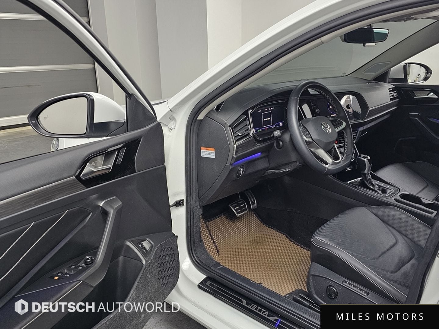 Volkswagen Jetta 2023 — миниатюра 11