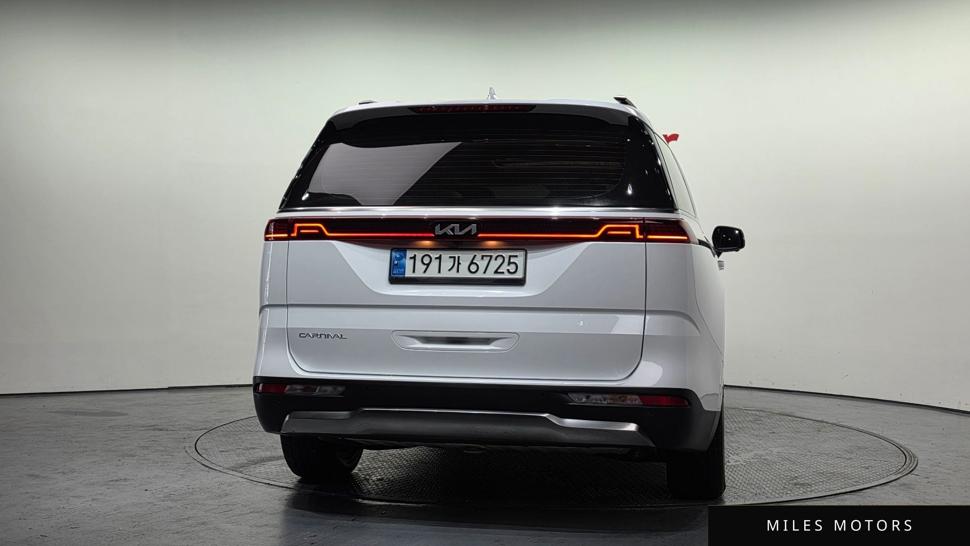 Kia Carnival 2023 — миниатюра 4