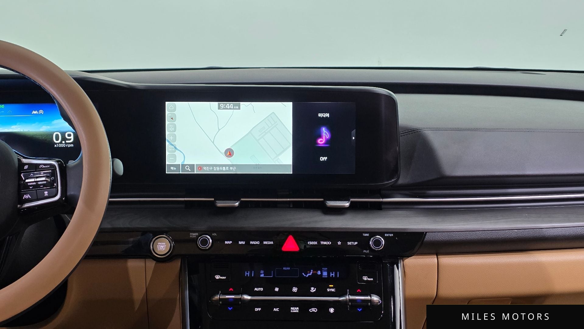 Kia Carnival 2023 — миниатюра 16