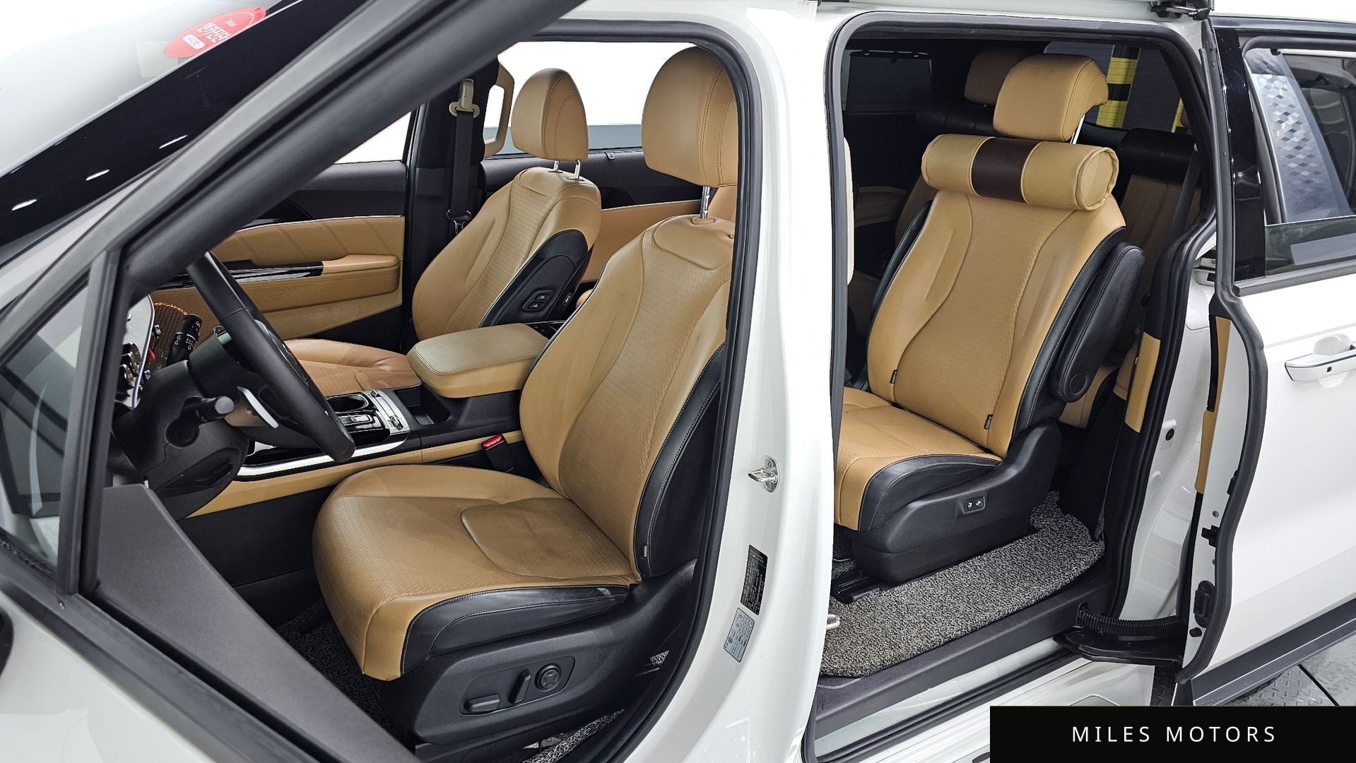 Kia Carnival 2021 — миниатюра 12