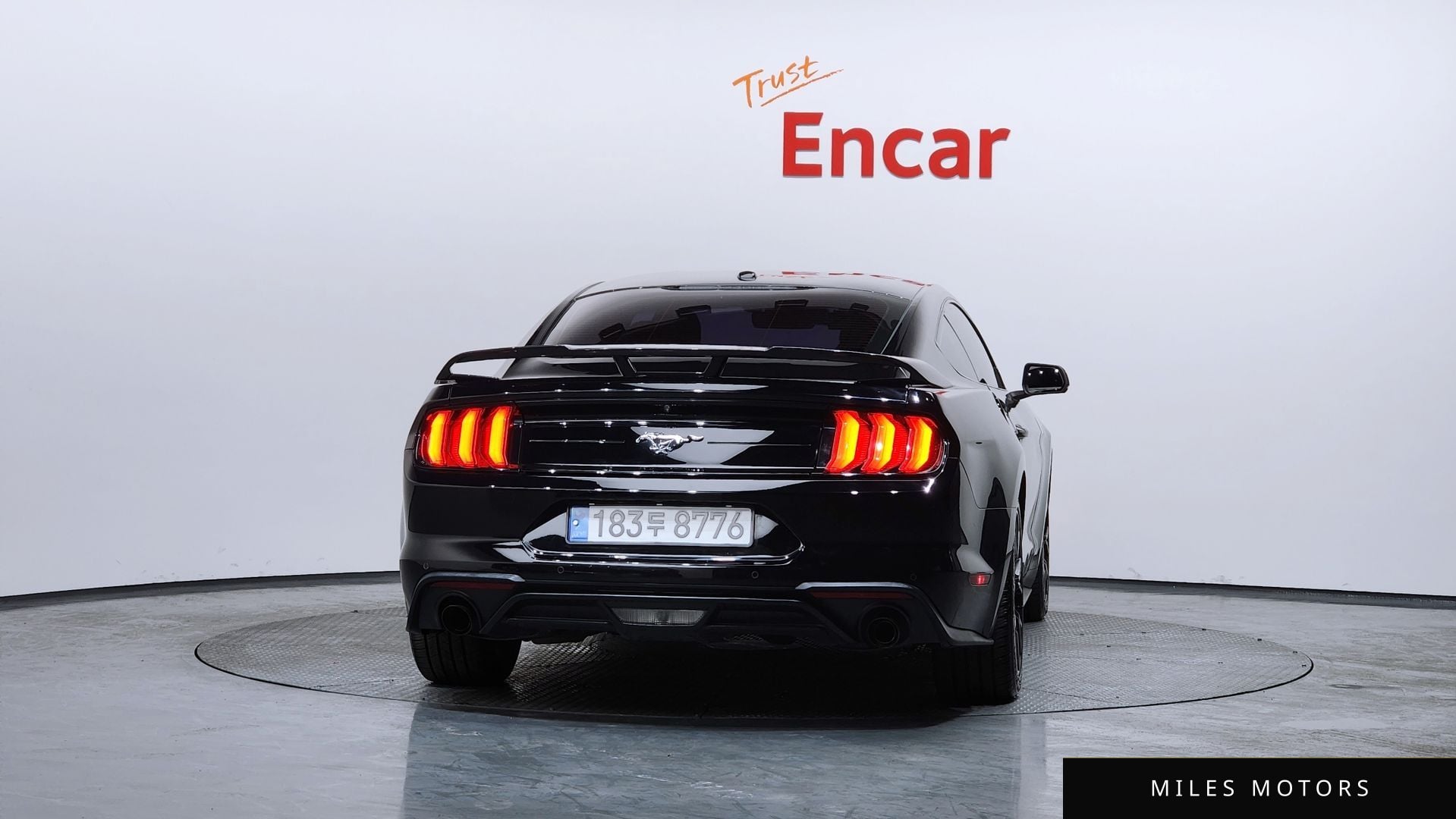 Ford 머스탱 2019 — миниатюра 4