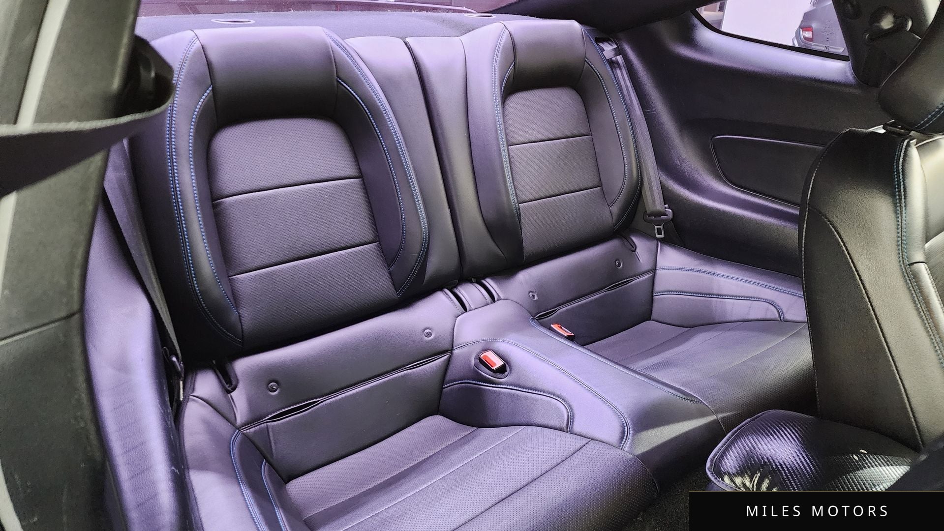 Ford 머스탱 2019 — миниатюра 12