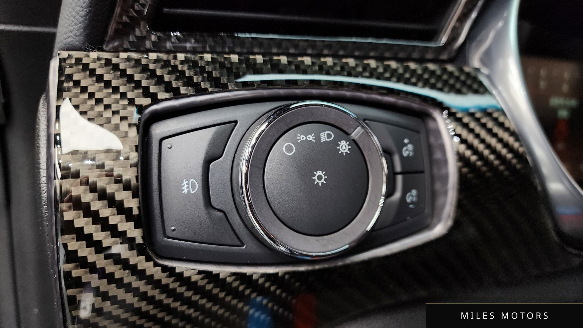 Ford 머스탱 2019 — миниатюра 14
