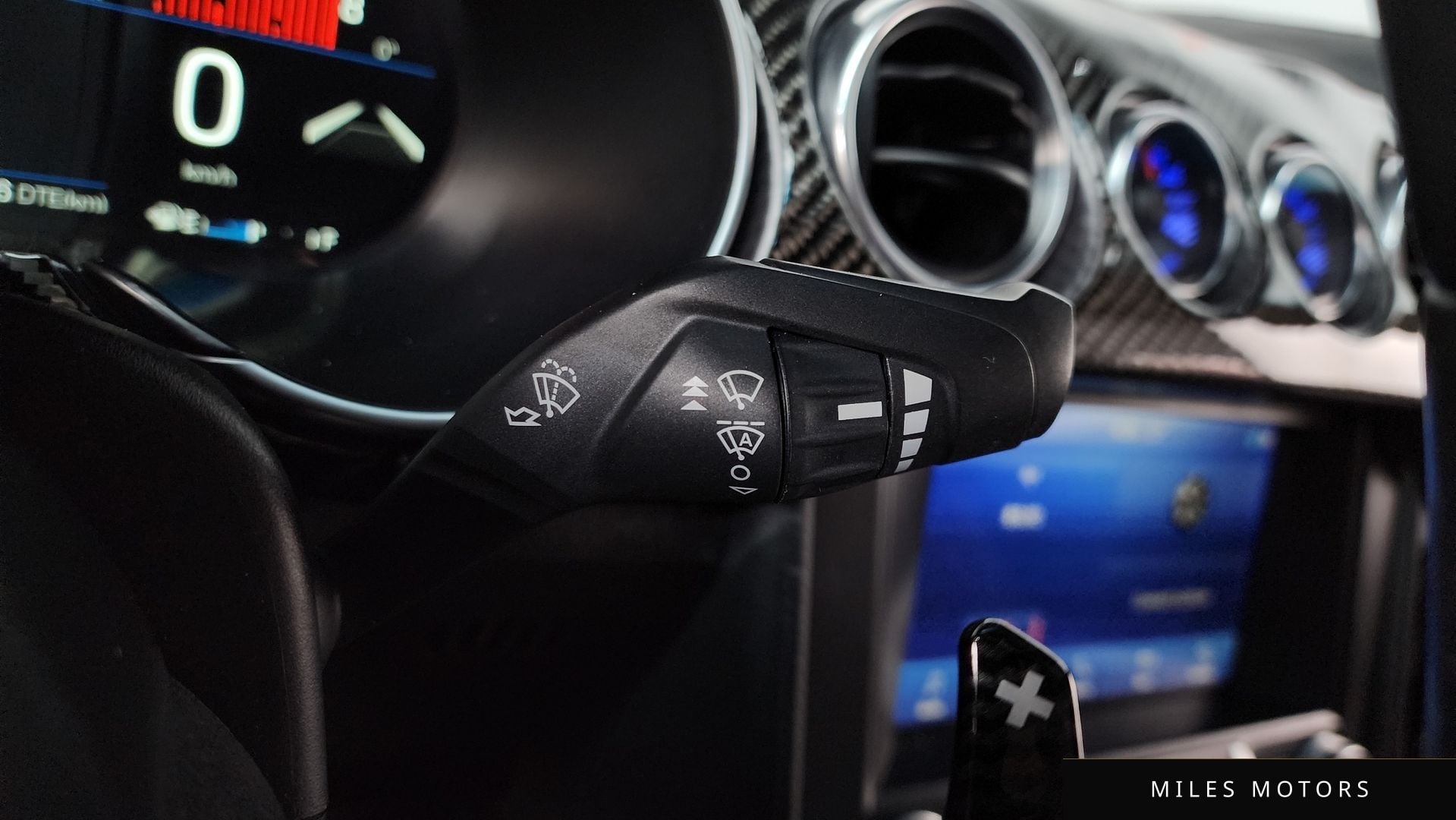 Ford 머스탱 2019 — миниатюра 16