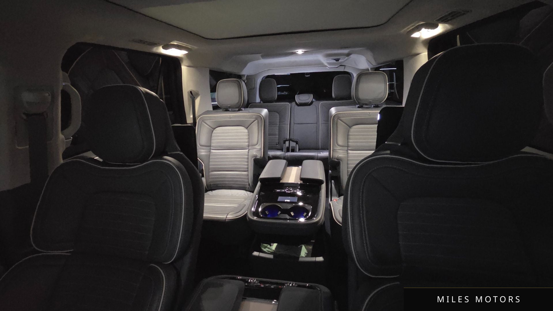 Lincoln Navigator 2019 — миниатюра 6