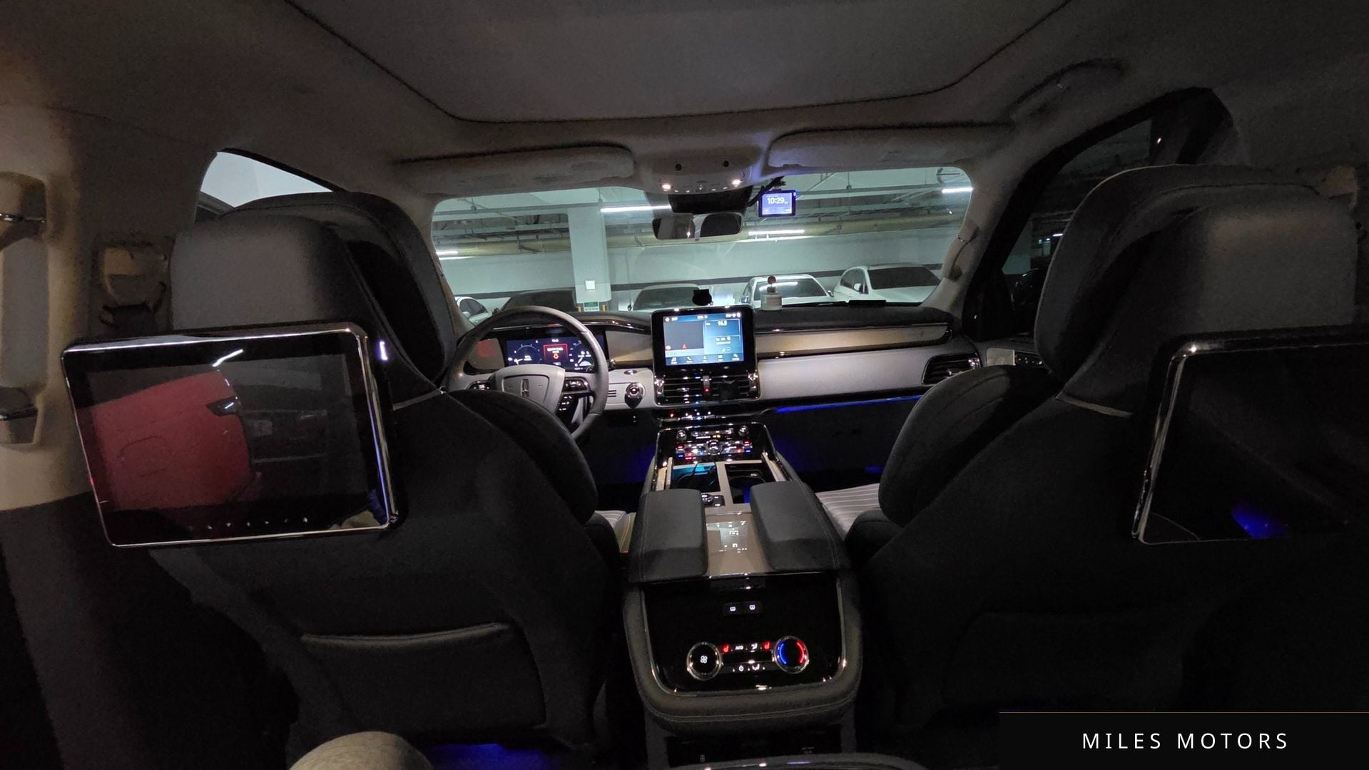 Lincoln Navigator 2019 — миниатюра 9