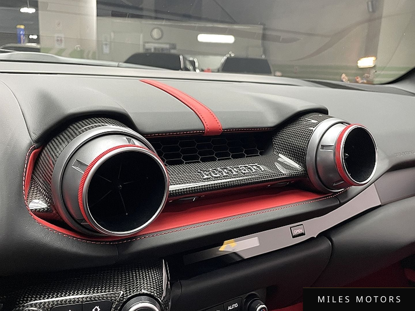 Ferrari 812 GTS 2021 — миниатюра 13
