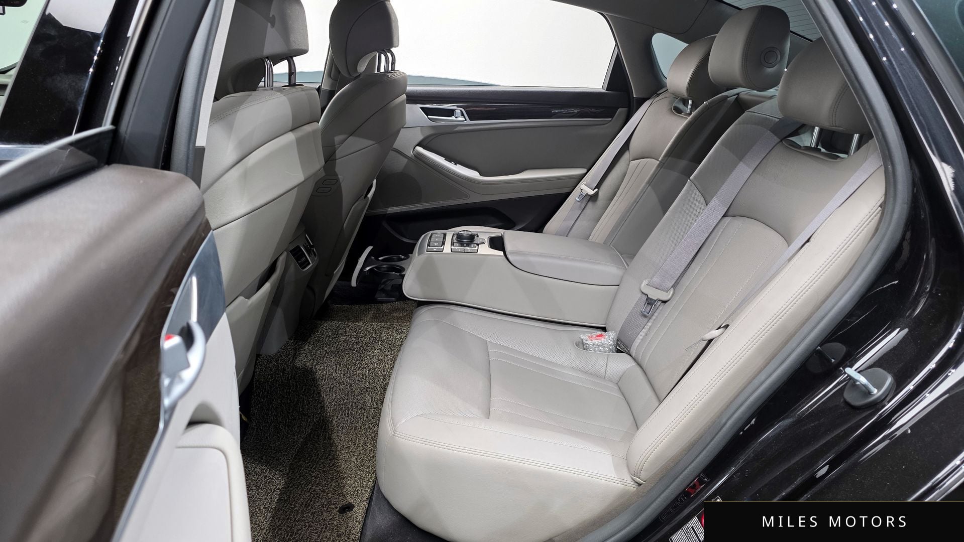 Genesis G80 2018 — миниатюра 12