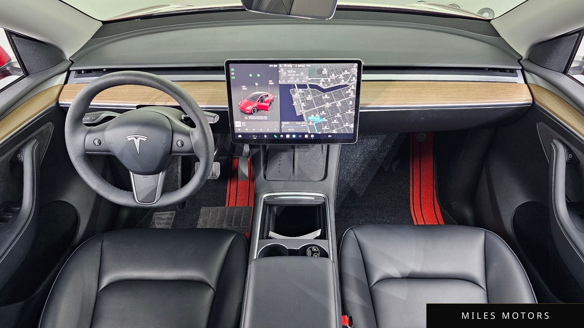 Tesla Model Y 2024 — миниатюра 7
