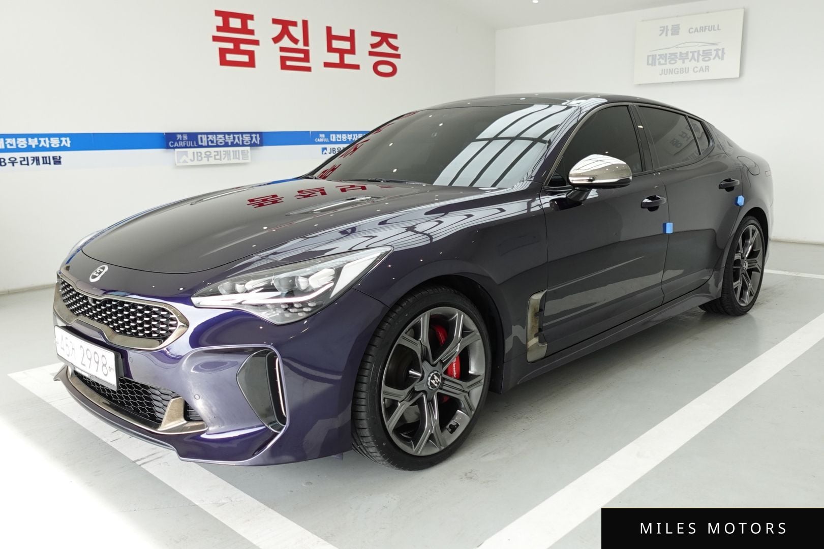 Kia Stinger 2018 — фото 1 из 12