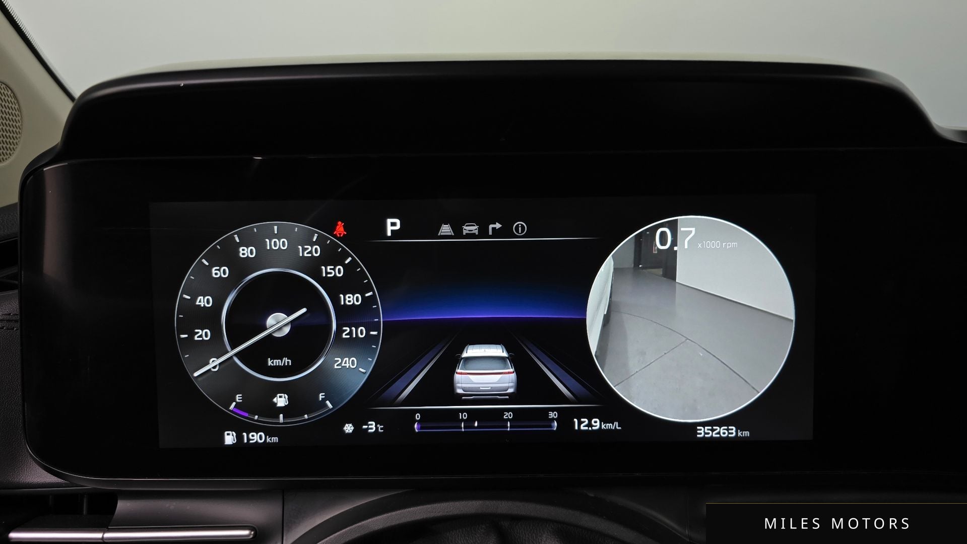 Kia Carnival 2023 — миниатюра 8