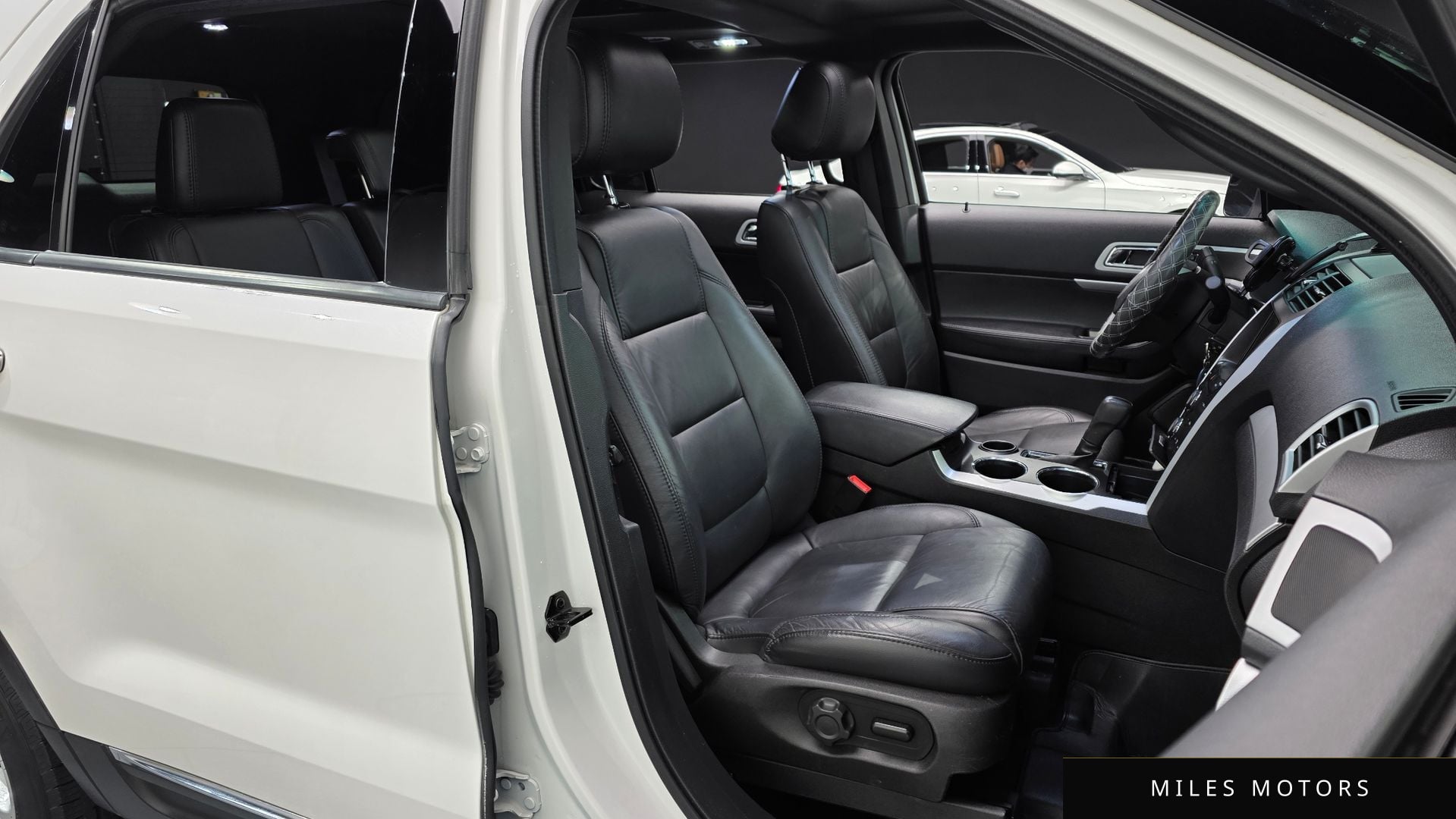 Ford Explorer 2014 — миниатюра 10