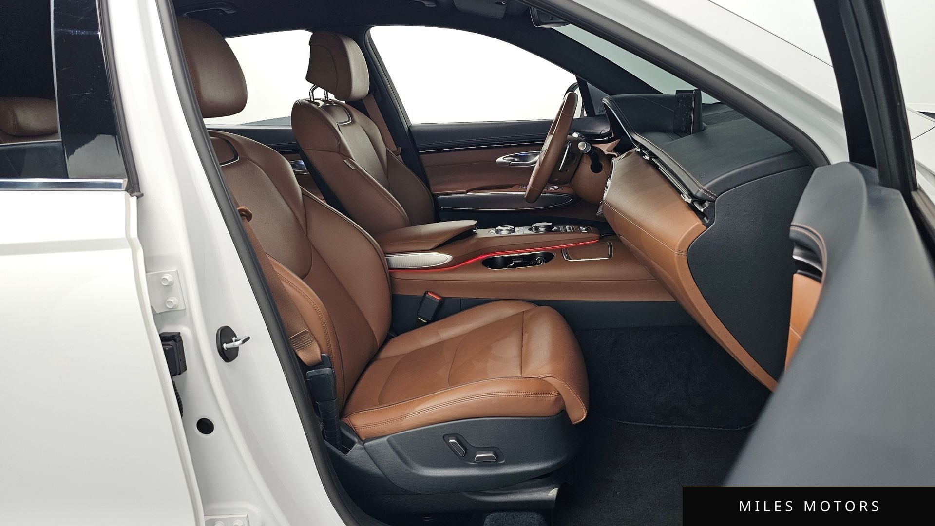 Genesis GV70 2021 — миниатюра 10
