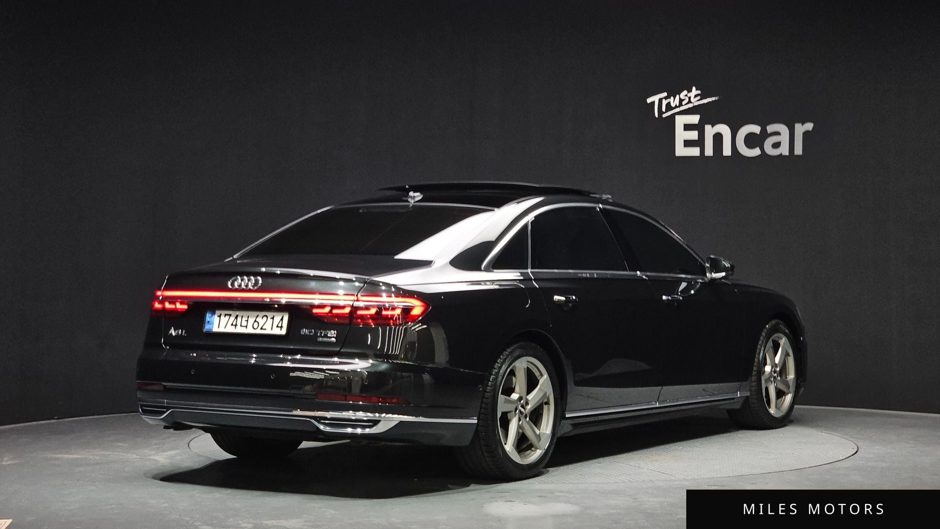 Audi A8 (D5) 2018 — миниатюра 2
