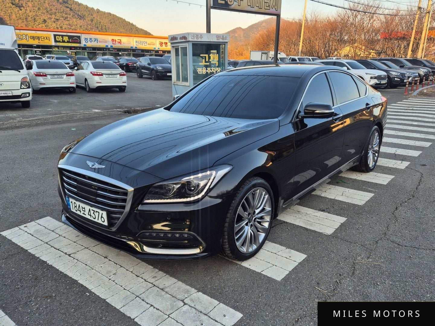 Genesis G80 2018 — фото 1 из 12