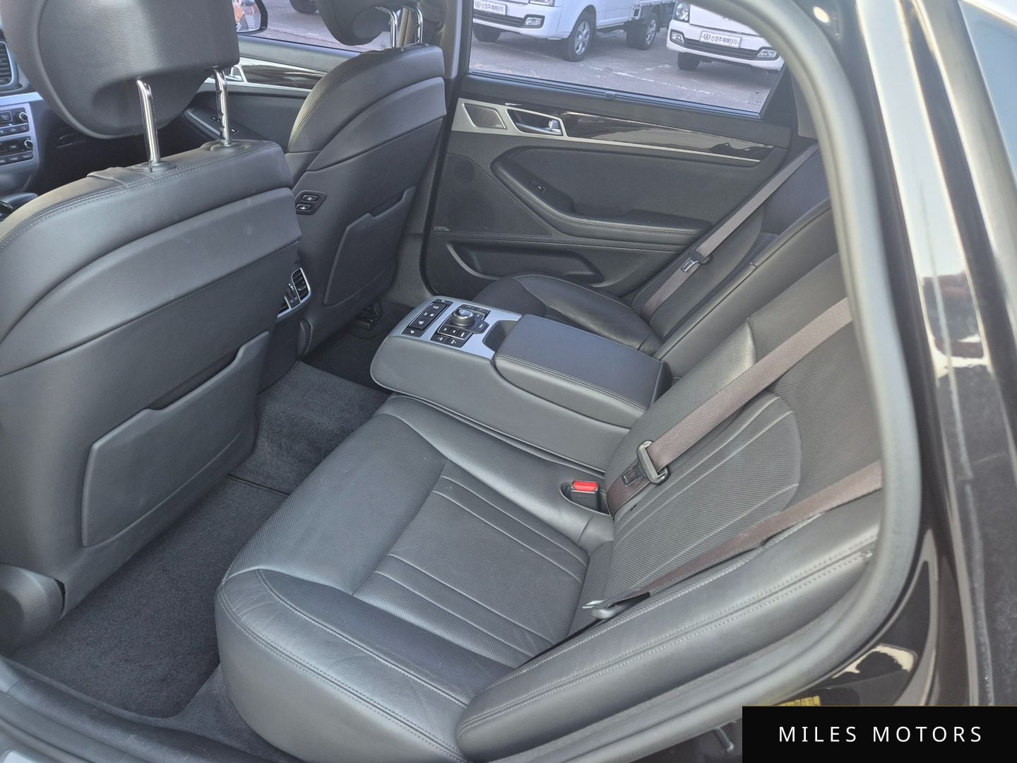Genesis G80 2018 — миниатюра 7