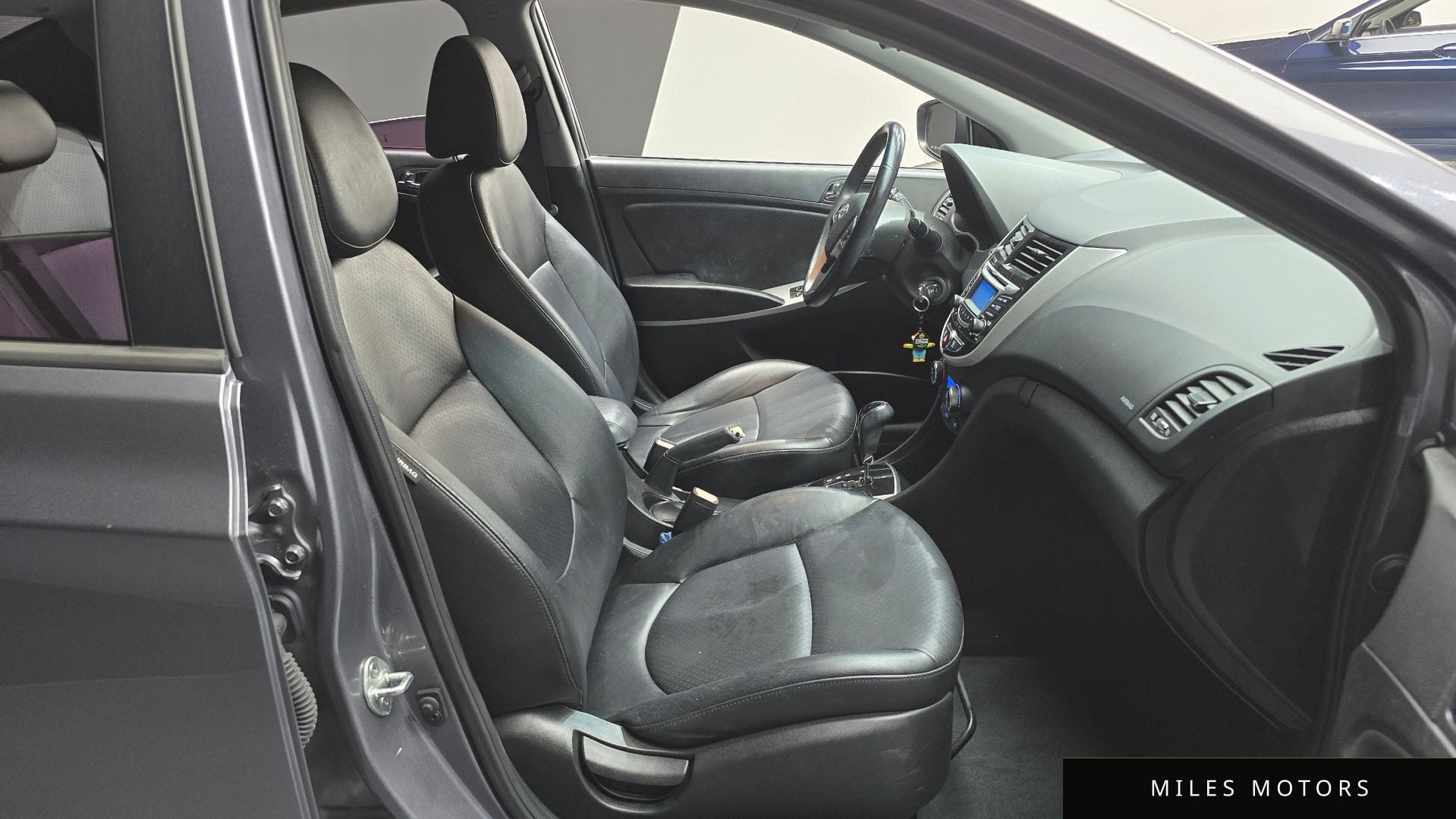 Hyundai Accent 2014 — миниатюра 10