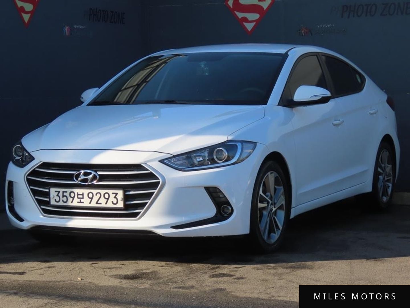 Hyundai AVANTE 2018 — фото 1 из 12