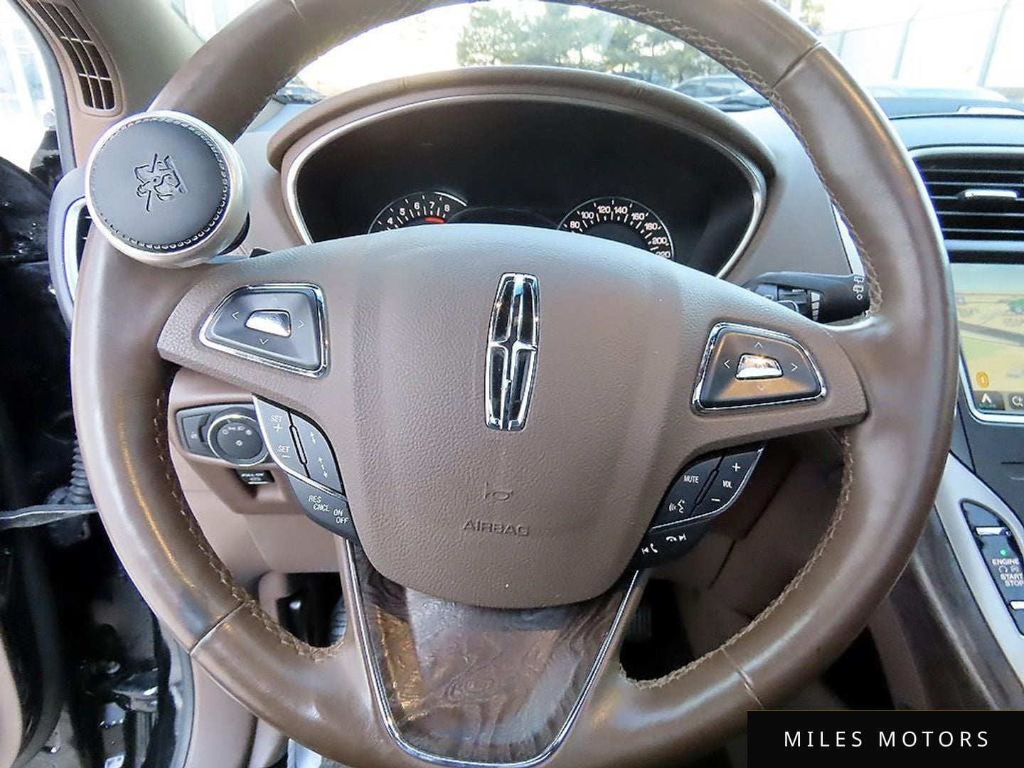 Lincoln MKX 2017 — миниатюра 7