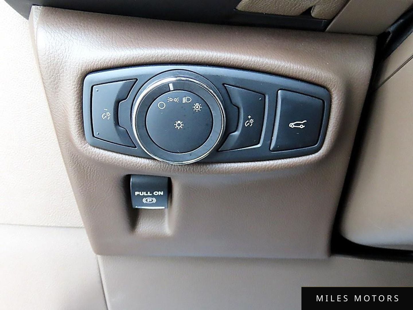 Lincoln MKX 2017 — миниатюра 11