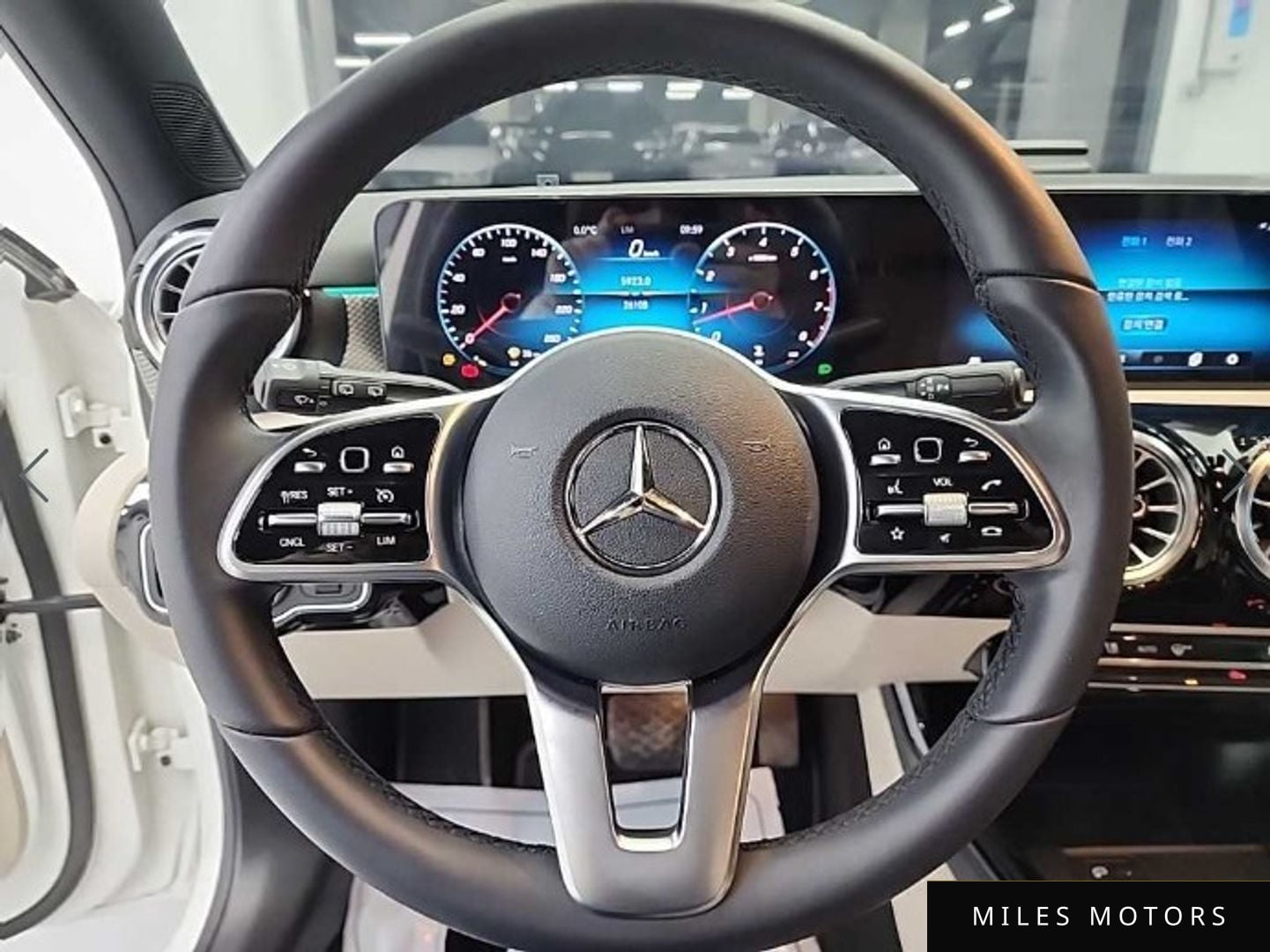 Mercedes-Benz A-Class W177 2022 — миниатюра 9