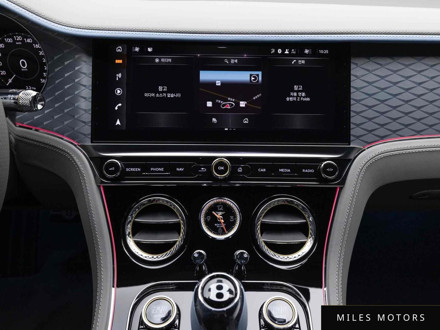 Bentley Continental GT 2025 — миниатюра 12