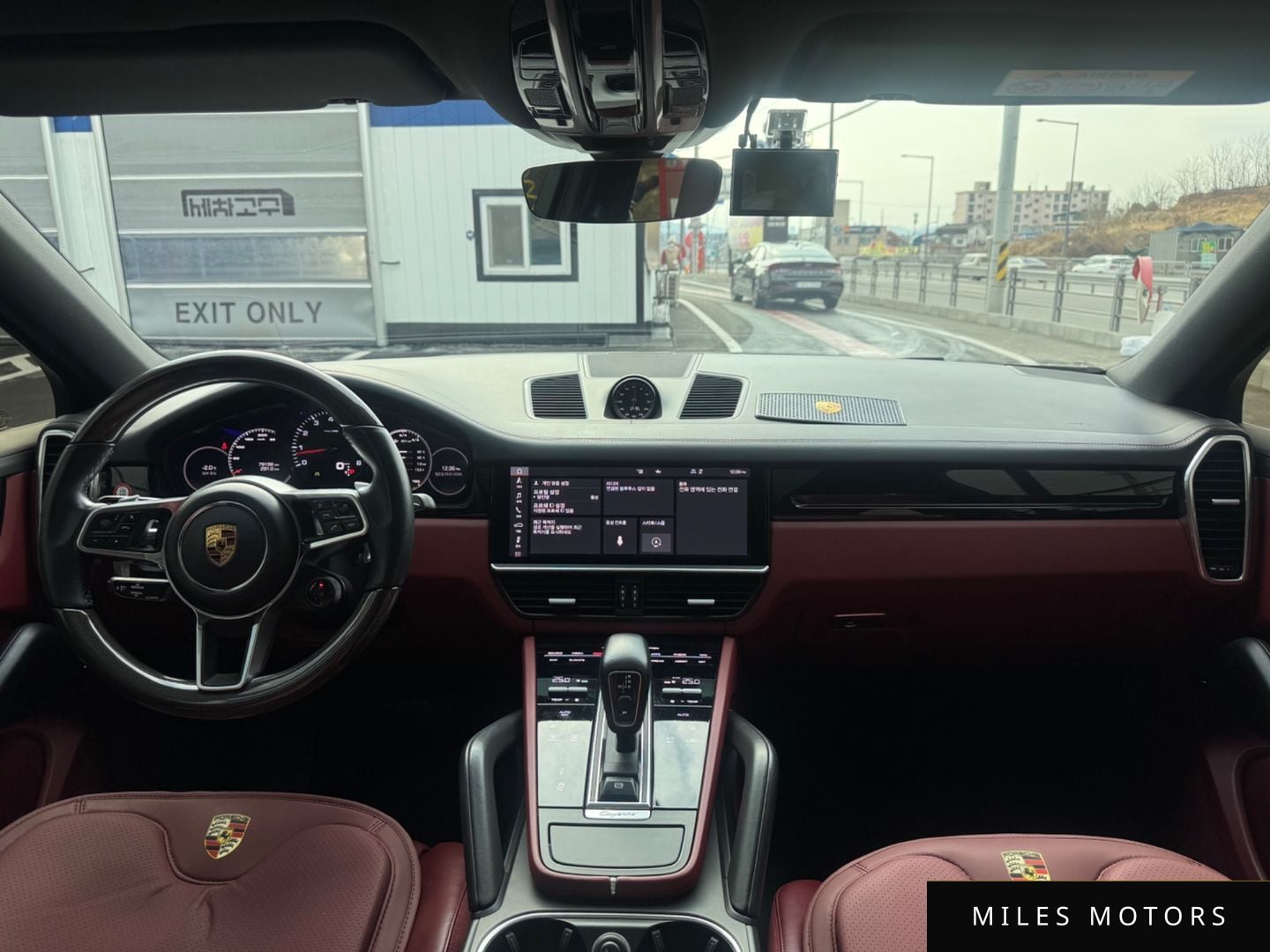 Porsche Cayenne 2020 — миниатюра 6