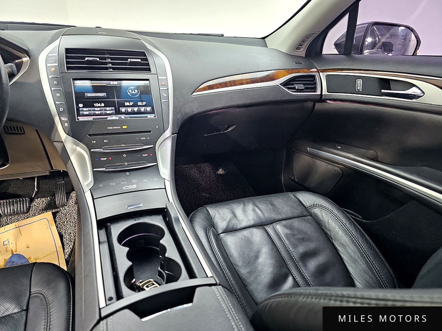 Lincoln MKZ 2014 — миниатюра 9