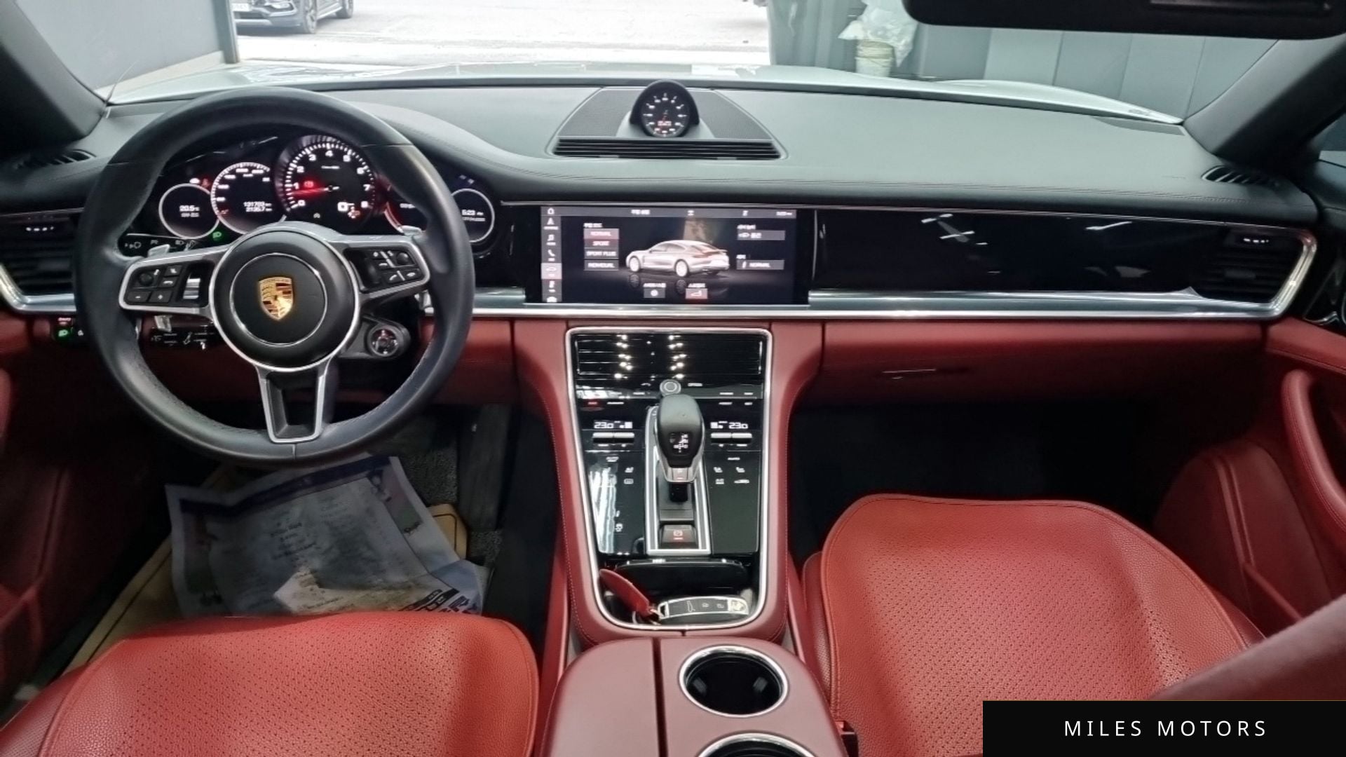 Porsche Panamera 2018 — миниатюра 5