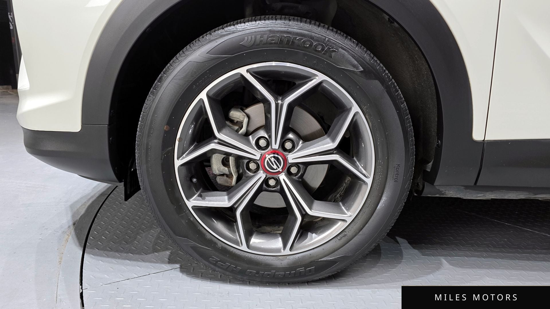 KG Mobility Beautiful Korando 2021 — миниатюра 5