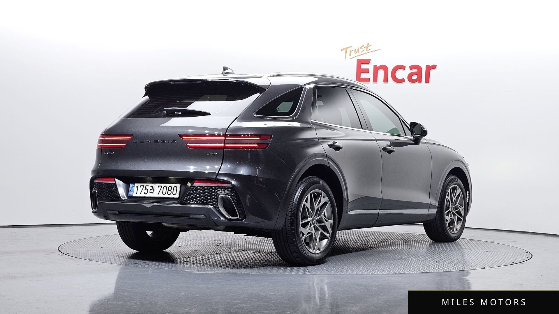 Genesis GV70 2023 — миниатюра 2