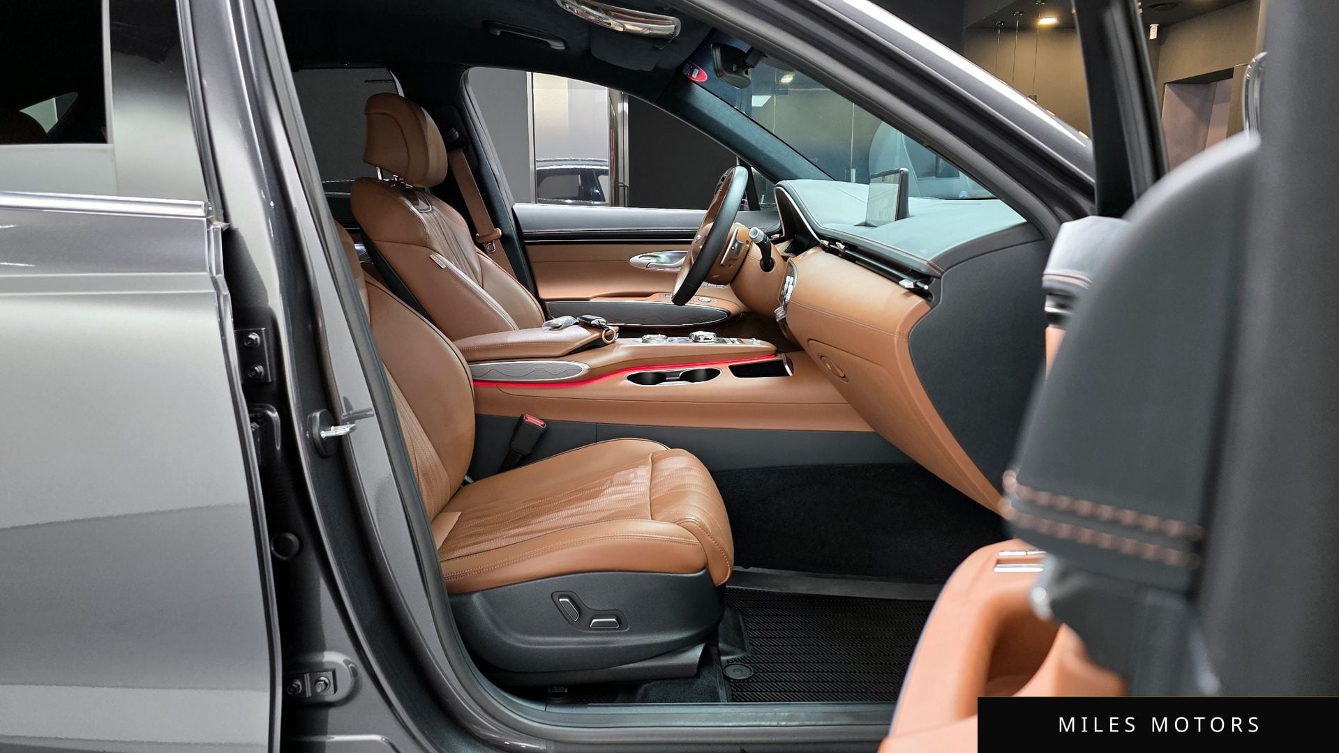 Genesis GV70 2023 — миниатюра 10