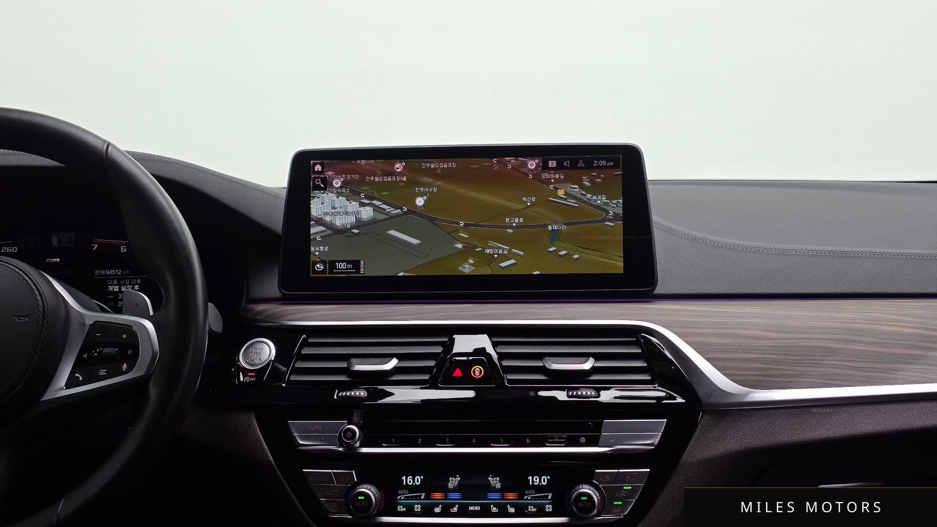 BMW 5시리즈 (G30) 2021 — миниатюра 15