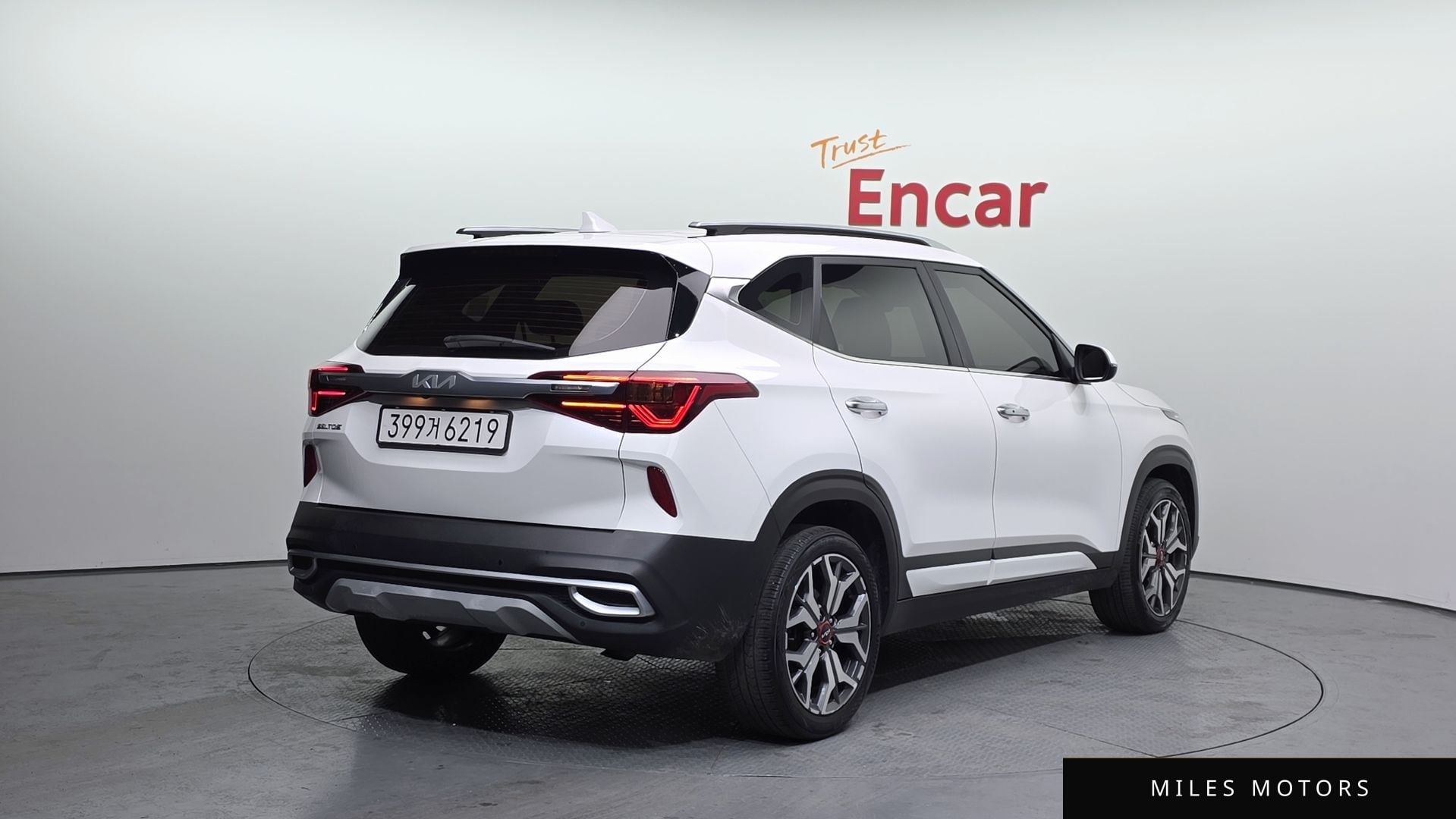 Kia Seltos 2023 — миниатюра 2