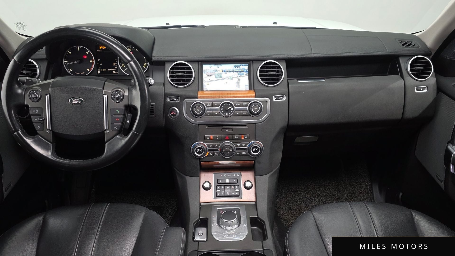 Land Rover Discovery 2015 — миниатюра 7