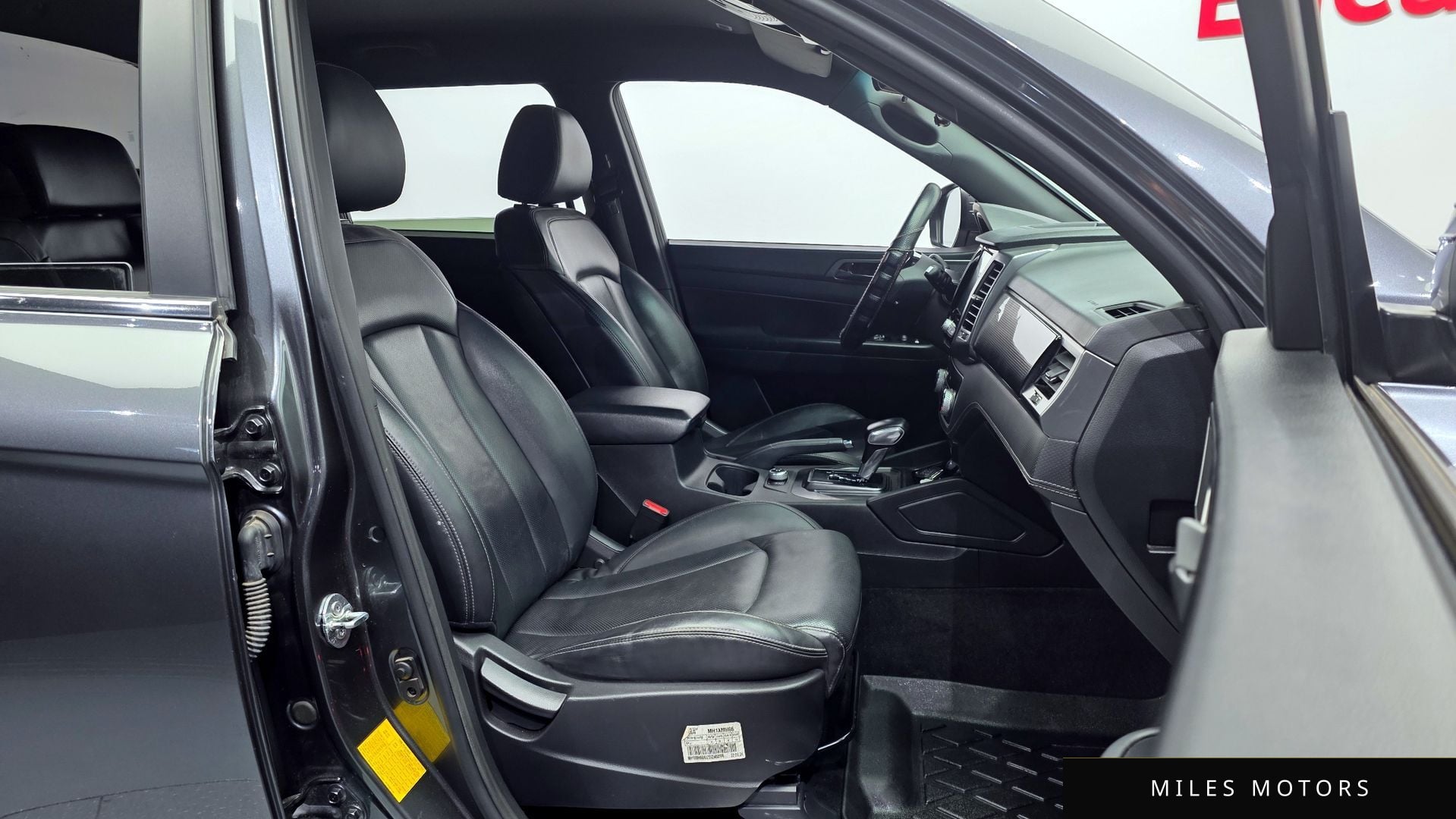 KG Mobility Rexton 2022 — миниатюра 11