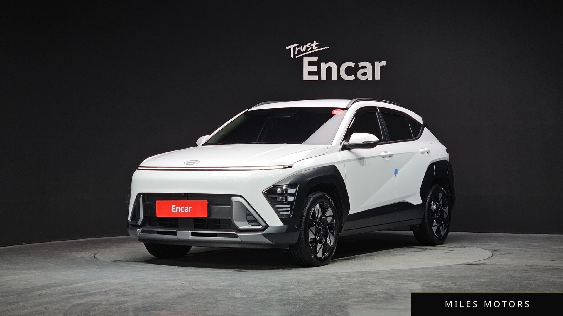 Hyundai Kona 2025 — фото 1 из 12