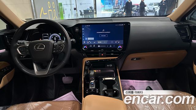 Лексус NX450h+ 2025 — миниатюра 7