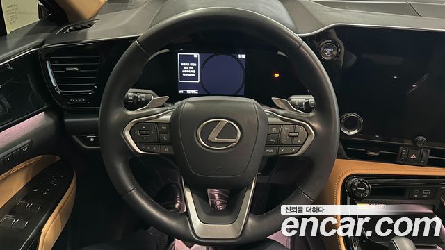 Лексус NX450h+ 2025 — миниатюра 22