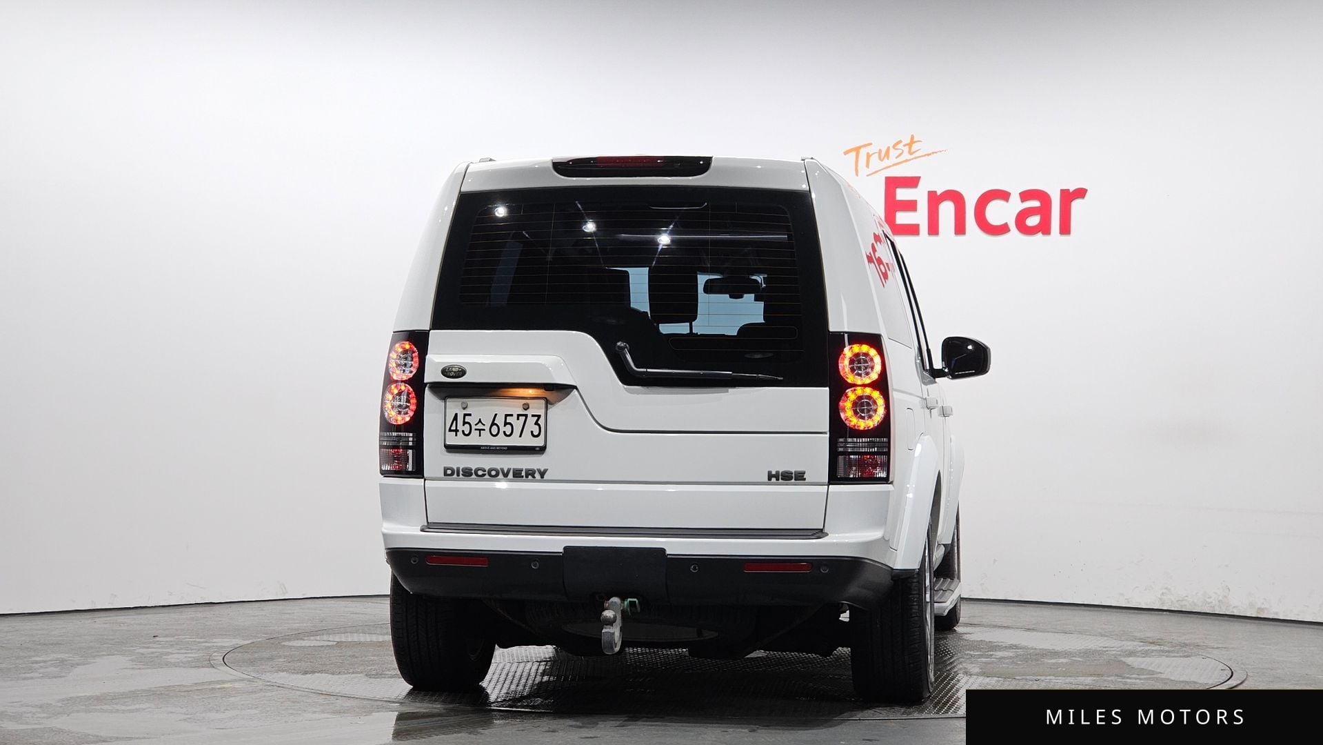 Land Rover Discovery 2015 — миниатюра 4