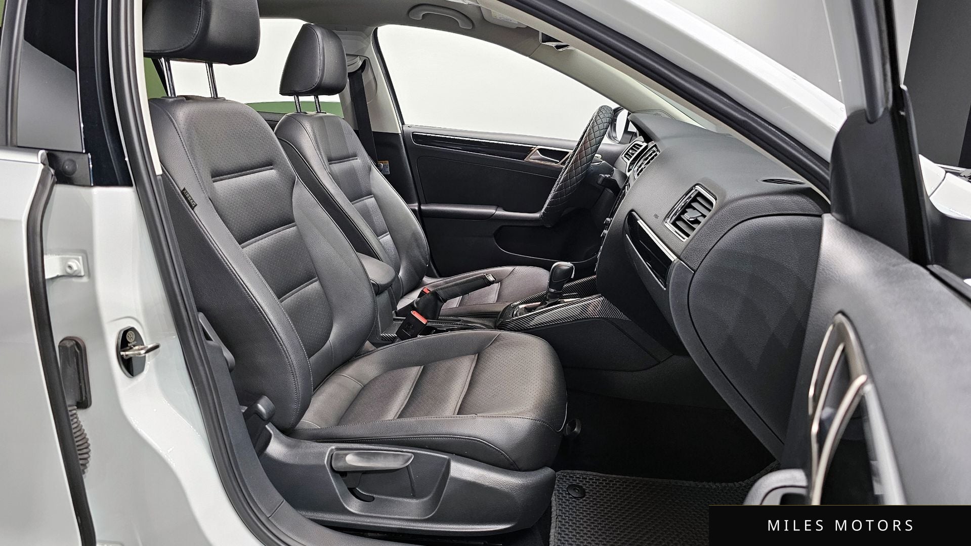 Volkswagen Jetta 2016 — миниатюра 10