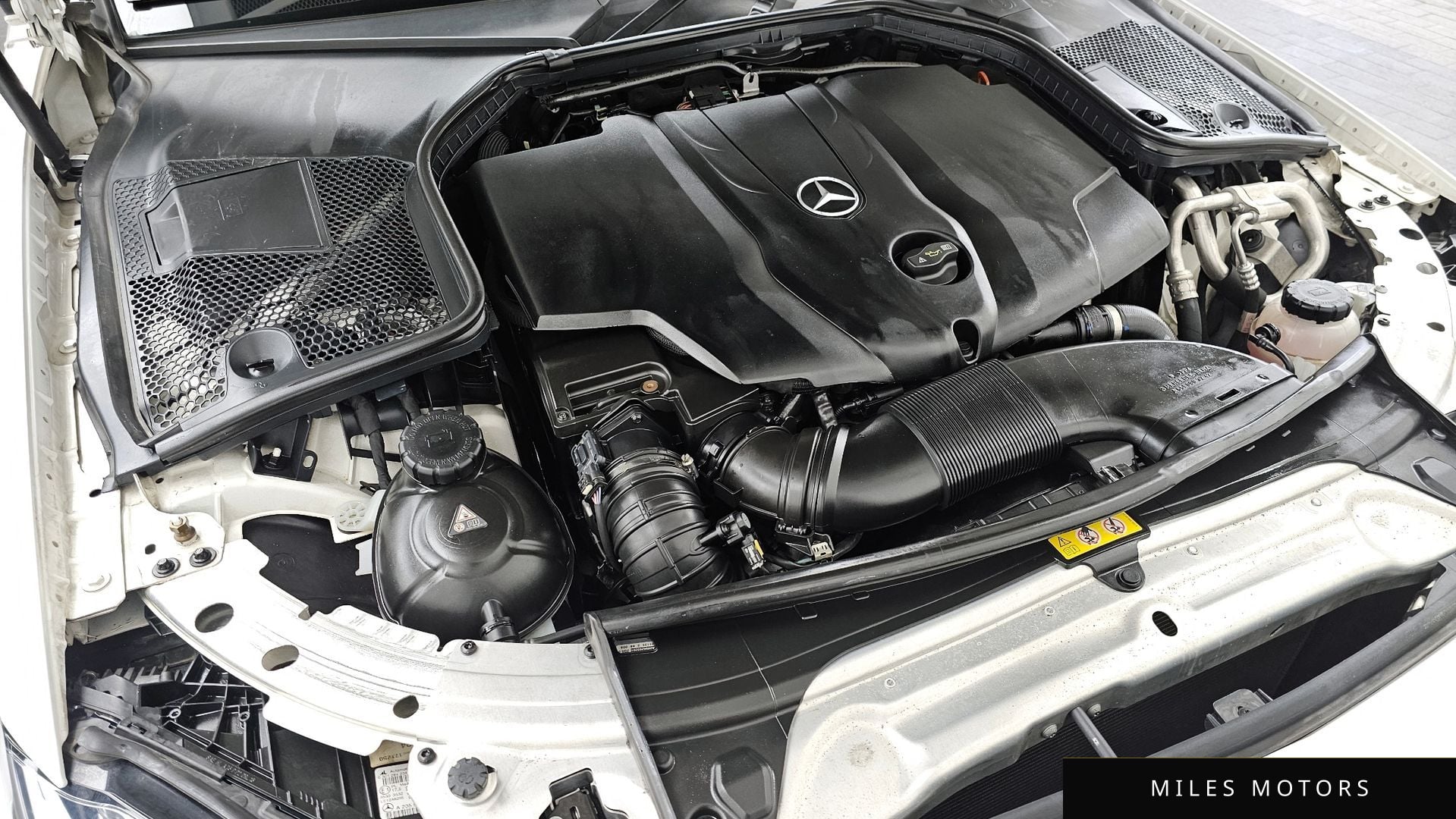 Mercedes-Benz C-Class W205 2017 — миниатюра 6