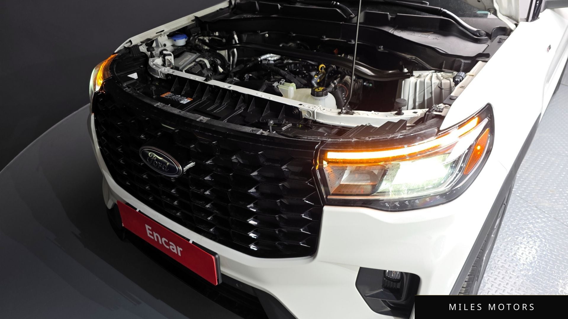 Ford Explorer 2025 — миниатюра 6